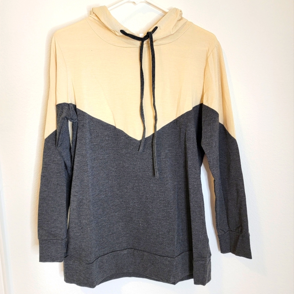 Hooded sweatshirts M